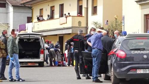 I soccorsi ad uno dei due migranti ferito (foto Gori)