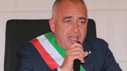 Coluccini contro il governo «Lasciati soli nel dissesto»