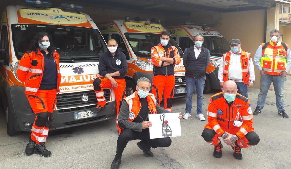 Donato un sanitificatore alla pubblica assistenza del Litorale Pisano 