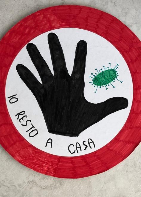 Bimbi e cartelli
