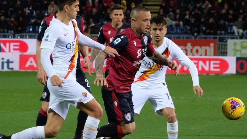 Mercato, la Fiorentina si fa avanti con l’Inter per Nainggolan