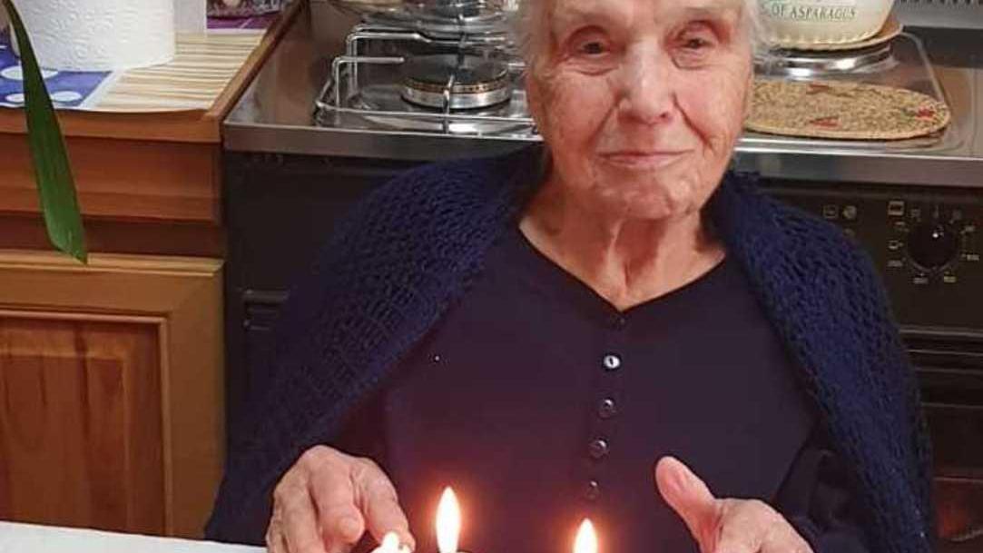 Un’altra nonnina compie 100 anni