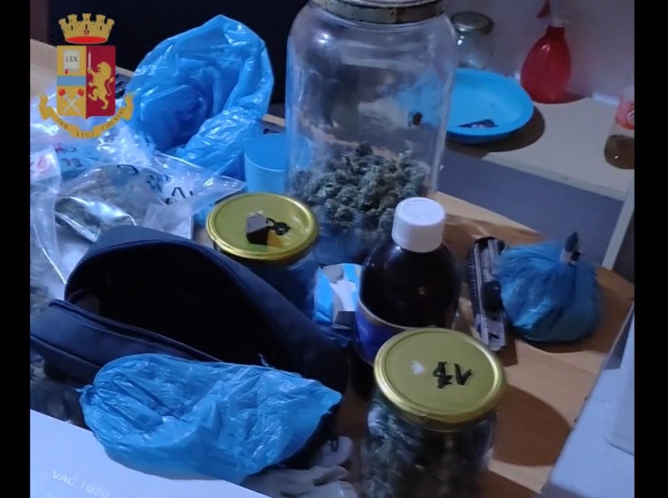 Trasforma la cantina in una centrale di spaccio: arrestato