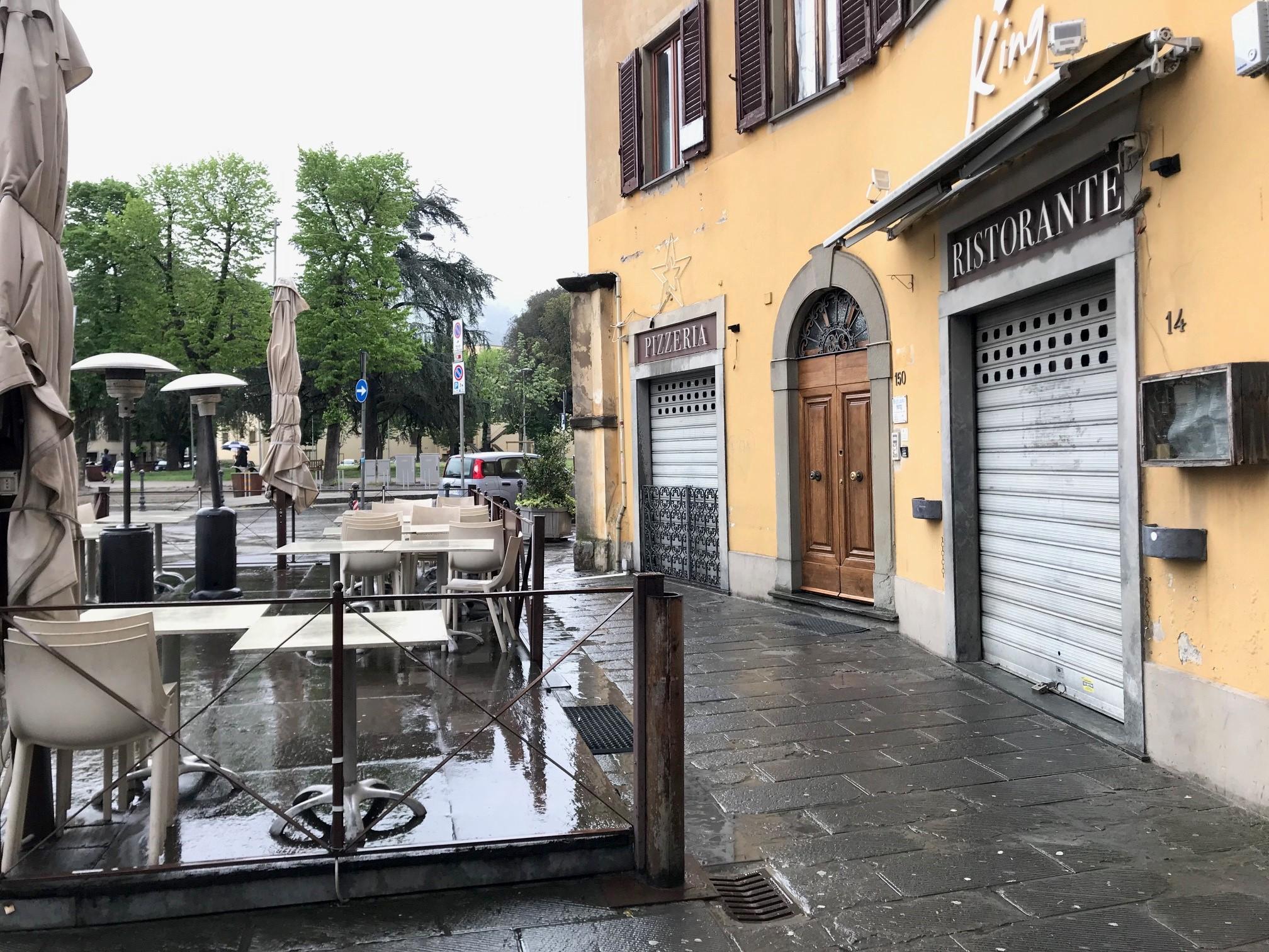 Un ristorante del centro chiuso a causa dell’emergenza sanitaria
