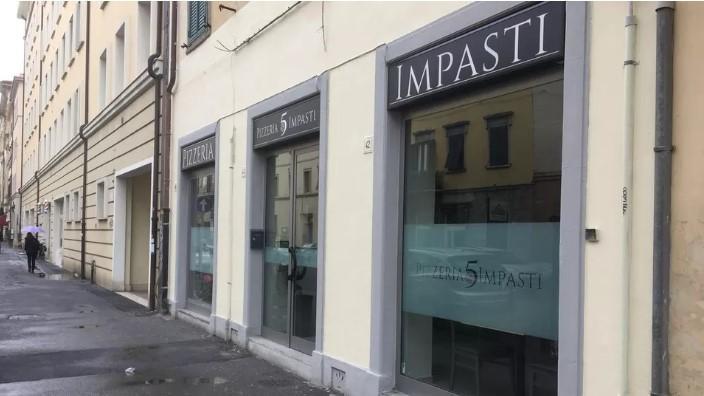 La pizzeria 5 Impasti di via de Larderel (foto d'archivio)