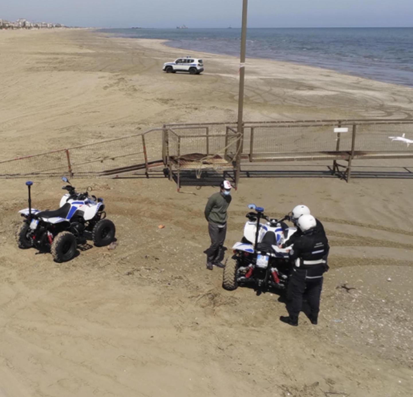 [EMPTYTAG]Monaco, Rimini e la Florida, tre modi di stare in spiaggia