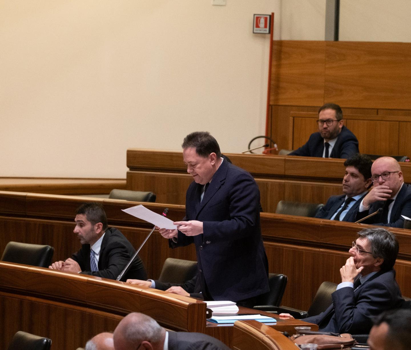 Il Pd: soldi a fondo perduto per salvare le imprese 