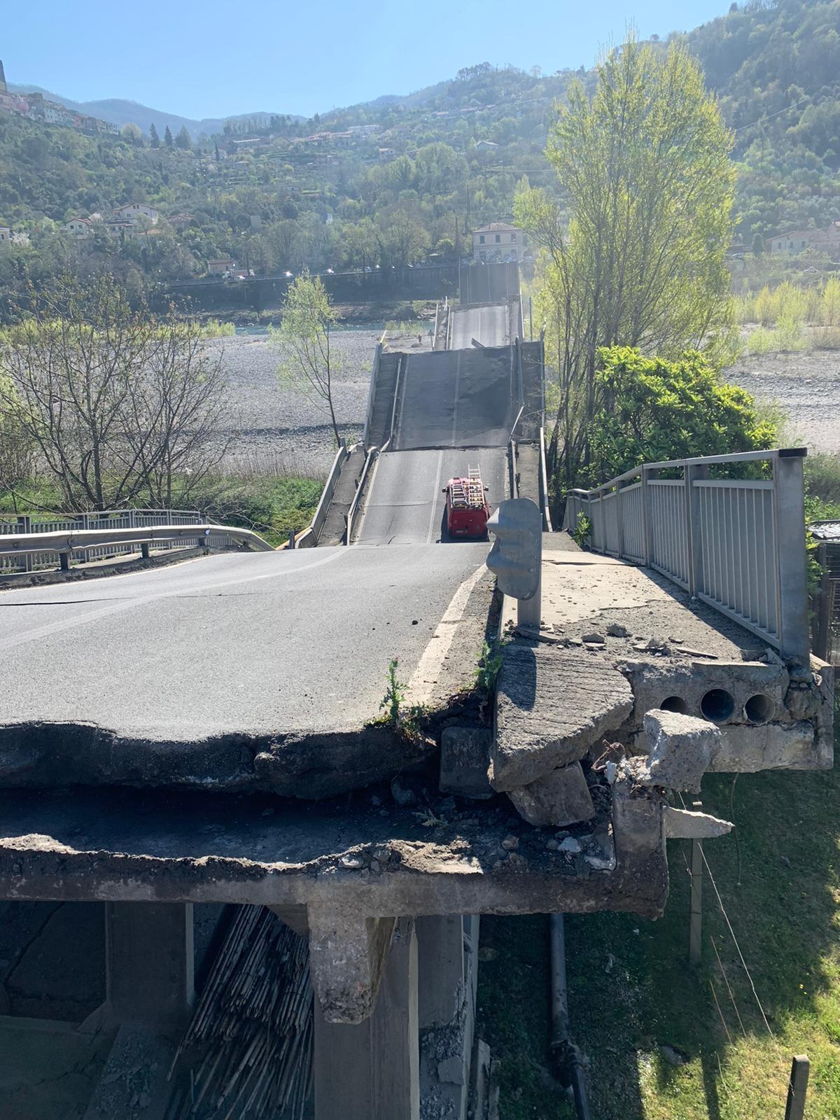 Crollo del ponte di Albiano: Salt sospende il pedaggio tra Aulla e La Spezia 