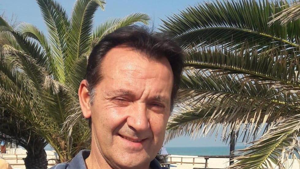 Il virus uccide noto imprenditore lucchese: ha lottato per 45 giorni