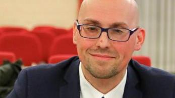 «Ampliamo le concessioni agli stabilimenti balneari»