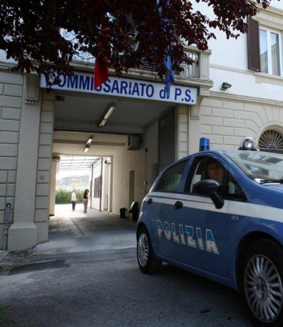 Segnalata la minorenne che ha costretto un disabile a spogliarsi