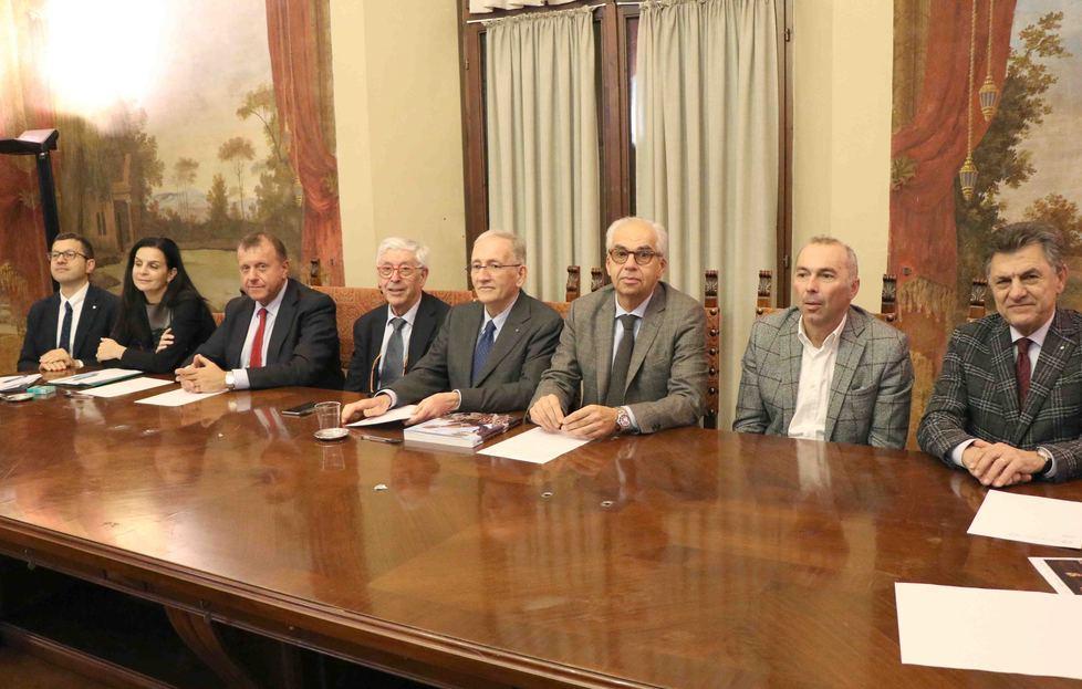 Fondazione Estense Donazioni nel sociale per 150mila euro 