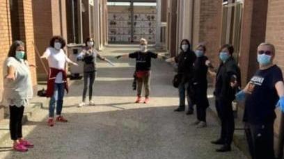 Filo, i volontari riordinano il cimitero: la comunità gradisce