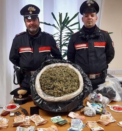 Droga nascosta a casa del nonno arrestato un 25enne di Perfugas