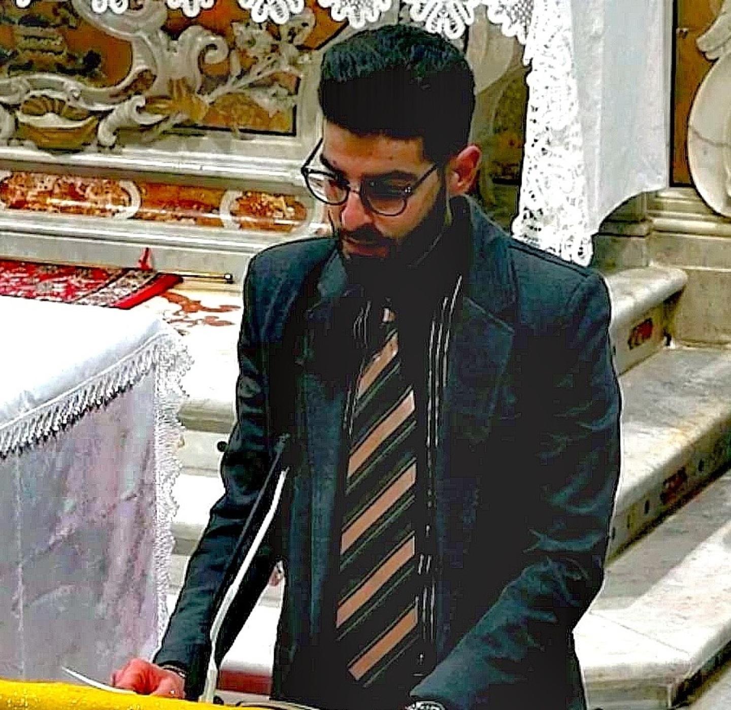 Matteo, il macellaio buono che regala la carne ai poveri 