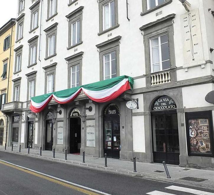 Camere disponibili a un terzo del costo per medici e infermieri al Royal Victoria Hotel 