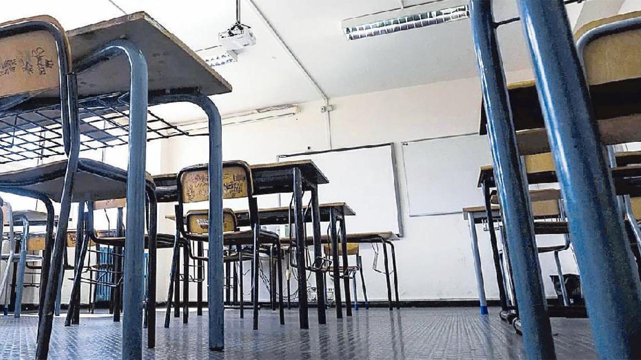 Classi spezzate, orari sfalsati, esami rebus. Il rientro nella scuola senza più campanella