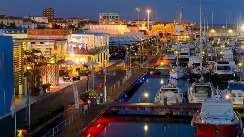 Banchine Covid free e consegne a domicilio: Cala de’ Medici si riorganizza