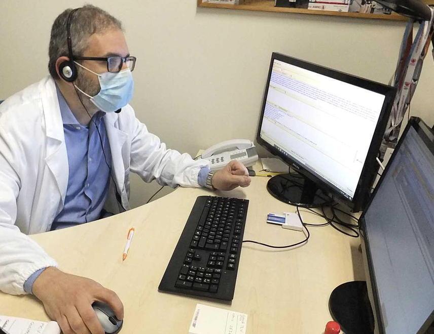 L’arteria è occlusa da 4 giorni ma la nonnina non si cura: «Ho paura della “malattia”»
