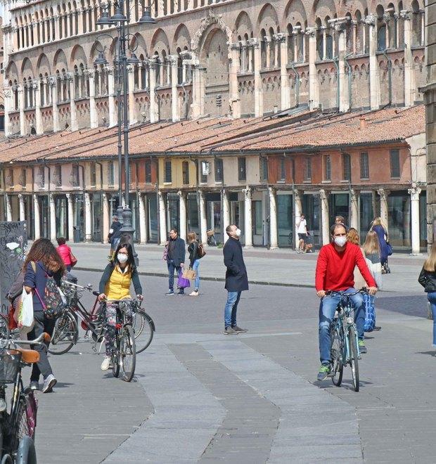 I negozi già autorizzati aperti anche domani per la festa di S. Giorgio 