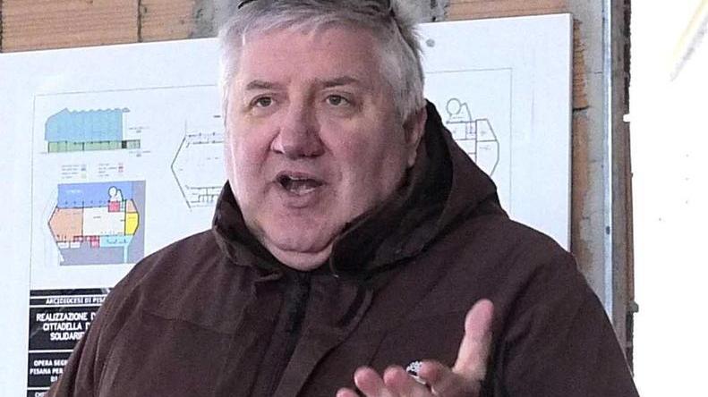 Don Emanuele Morelli, direttore della Caritas