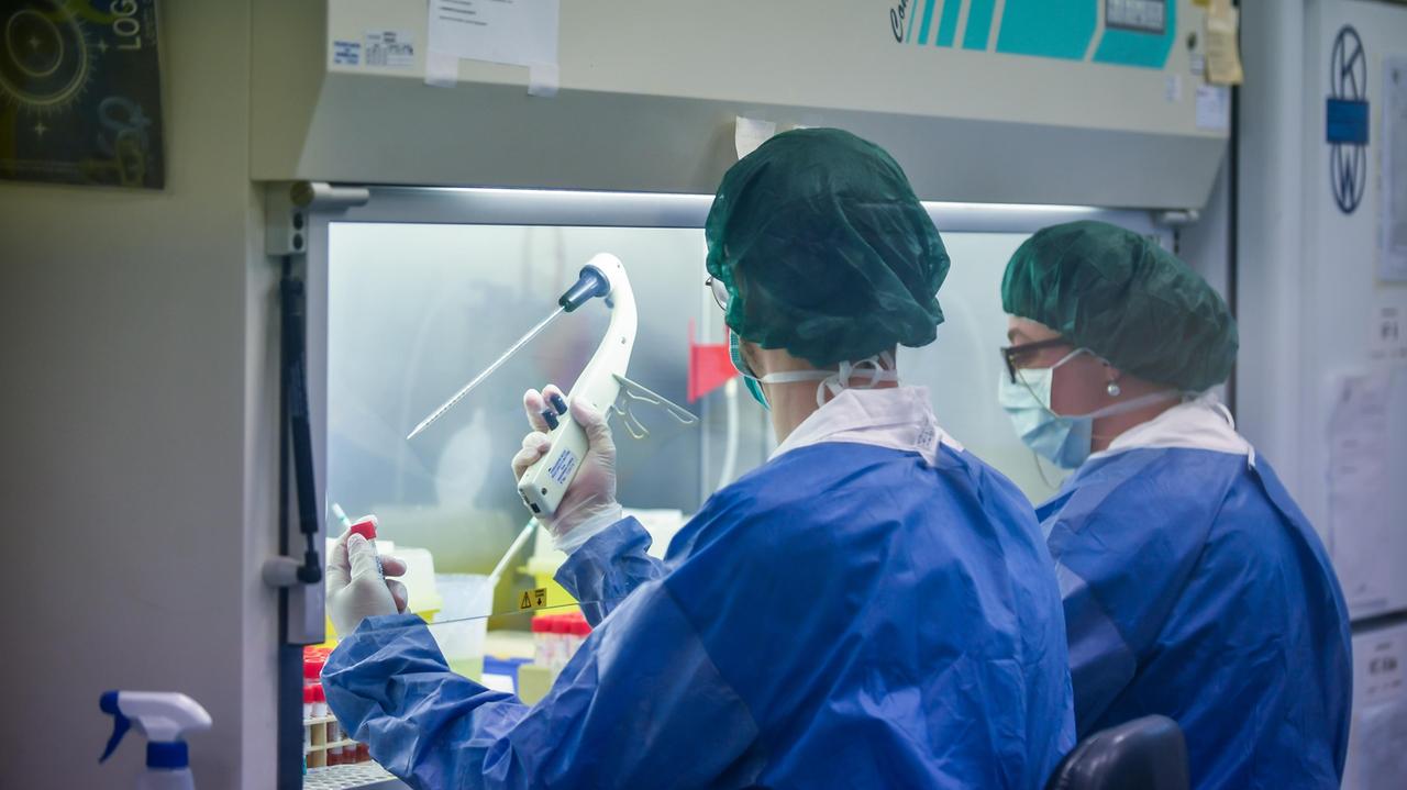 Farmaci anti-Covid, a Pisa una delle tre sperimentazioni autorizzate da Aifa