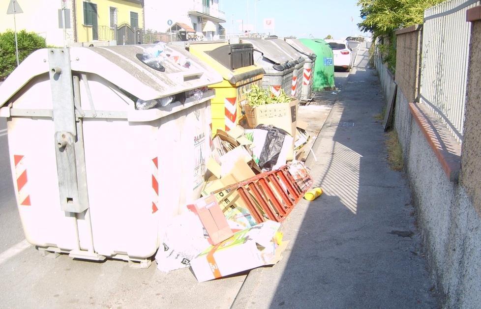 Sos discariche: in un anno 1.500 tonnellate di rifiuti 