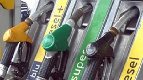 «Distributori di benzina ormai in ginocchio»