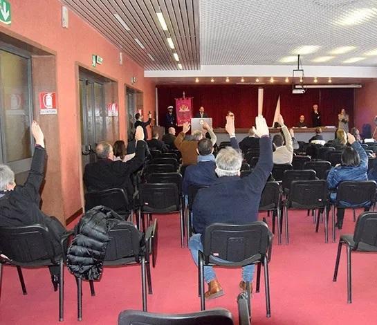 Il consiglio torna al lavoro «Ora non fermiamoci più» 