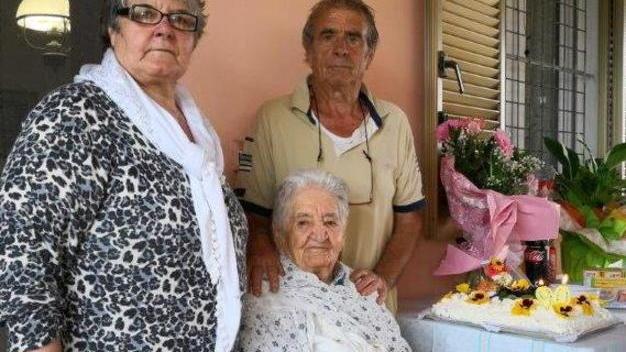 Altre due vittime del Covid in Maremma. Addio Leda, bisnonna dal cuore immenso