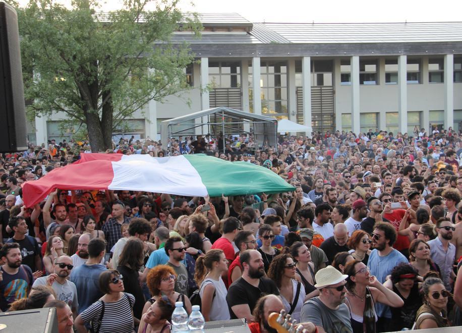 Palco virtuale dai Campirossi per celebrare papà Cervi 