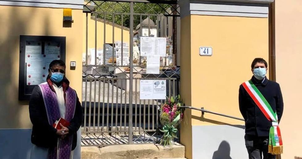 Fiori per ricordare i defunti