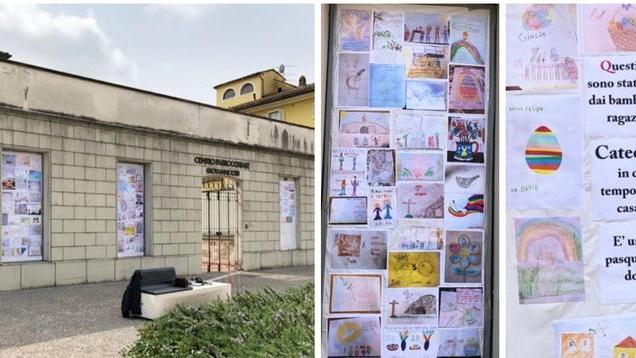 Un murales di 100 disegni dei bambini-artisti colora il centro parrocchiale
