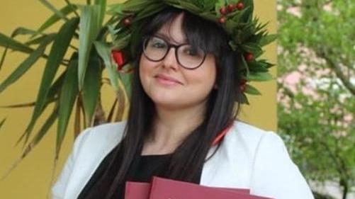 Due neo laureate da casa propria in due giorni