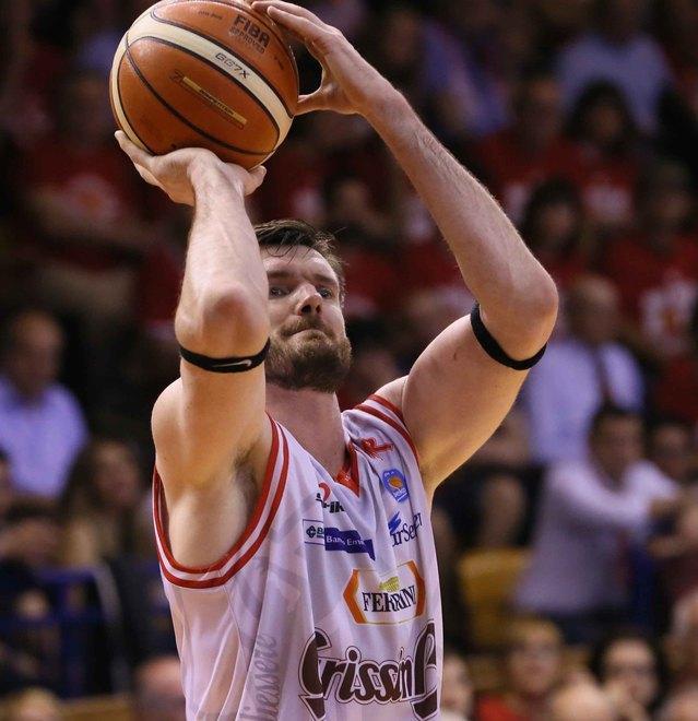 Darjus e Ksystof Lavrinovic star su Instagram con l’erede lituano Gudaitis