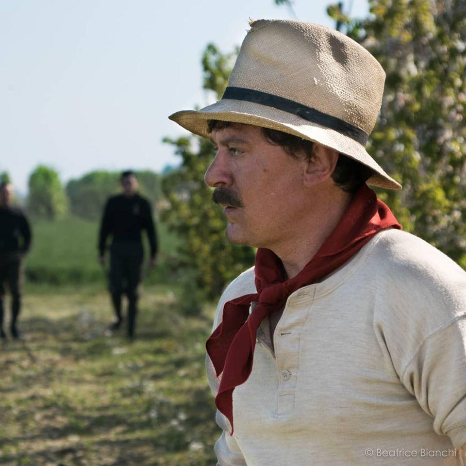 L'attore Rosario Petìx nei panni di Natale Gaiba in "Oltre la bufera", di Marco Cassini / foto Beatrice Bianchi
