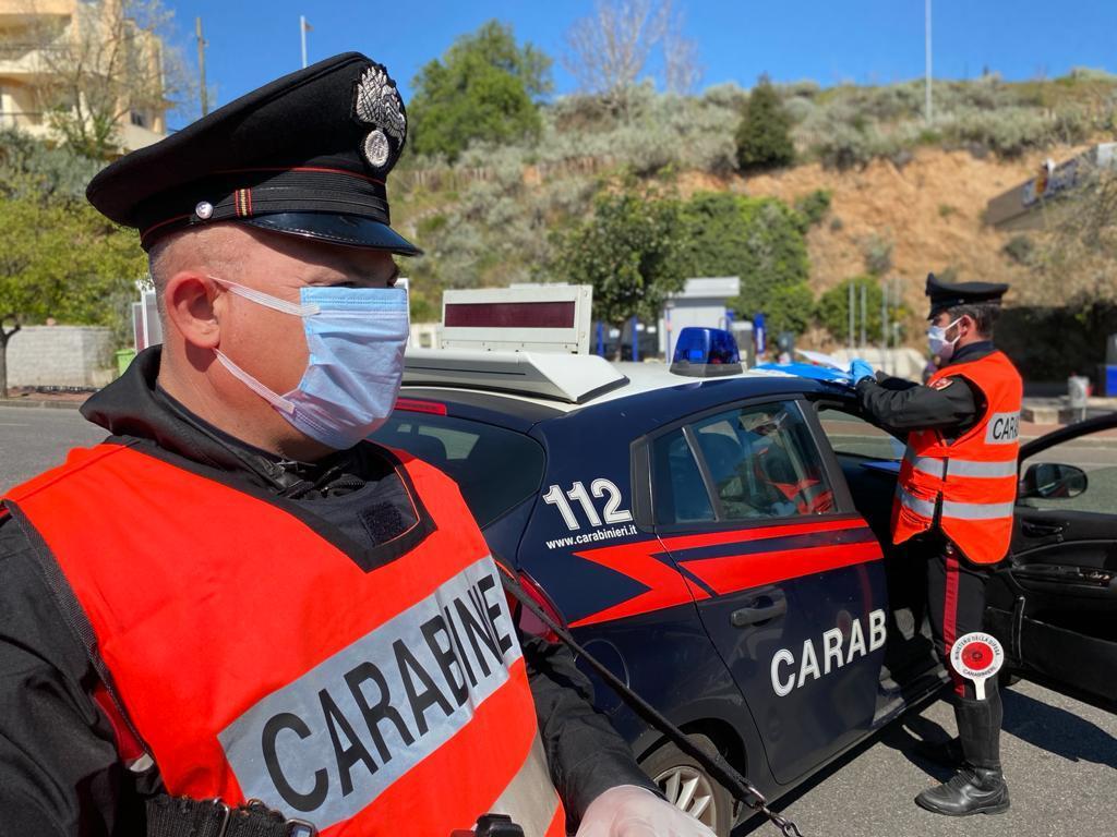 Olbia, niente multa dopo il funerale della madre, ma denuncia per oltraggio 