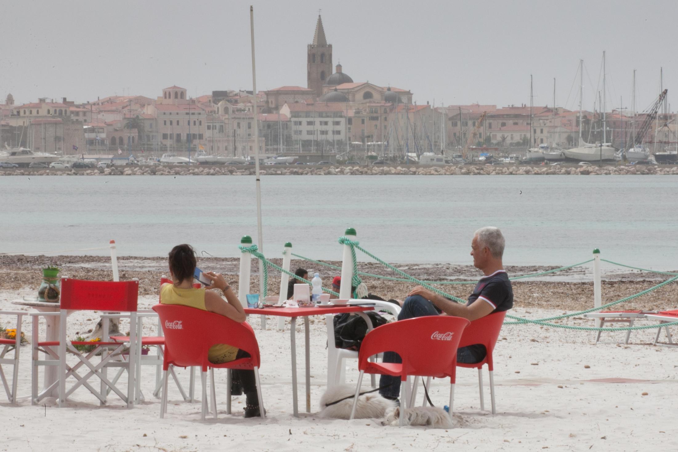 Coronavirus, esclusivo: ecco come Solinas riaprirà la Sardegna in quattro mosse 