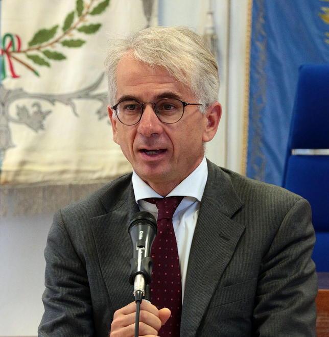Ferri è contro: «Si spreca il denaro pubblico»