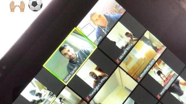 E intanto la squadra lavora online da casa