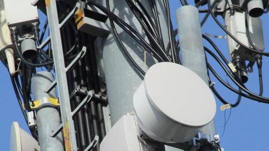 Stop alla sperimentazione 5G «Nessun impianto fino al 2021»