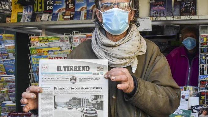 Le edicole aperte domani per comprare Il Tirreno
