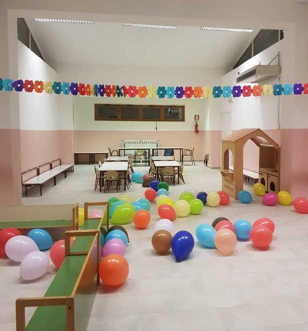“Asili all’aperto” con piccoli gruppi di bambini 