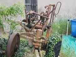 Si svuotano cantine e garage e si riempiono i mercatini Si vende anche per necessità
