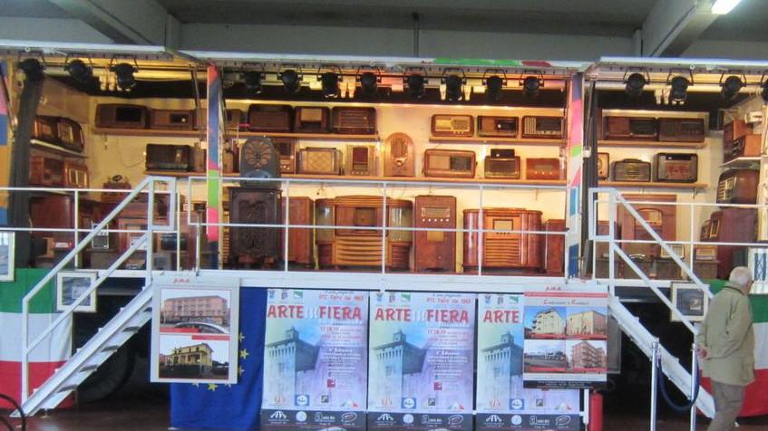 L’idea di Giuliani per tornare in piazza Cinema e musica con il “drive-in”