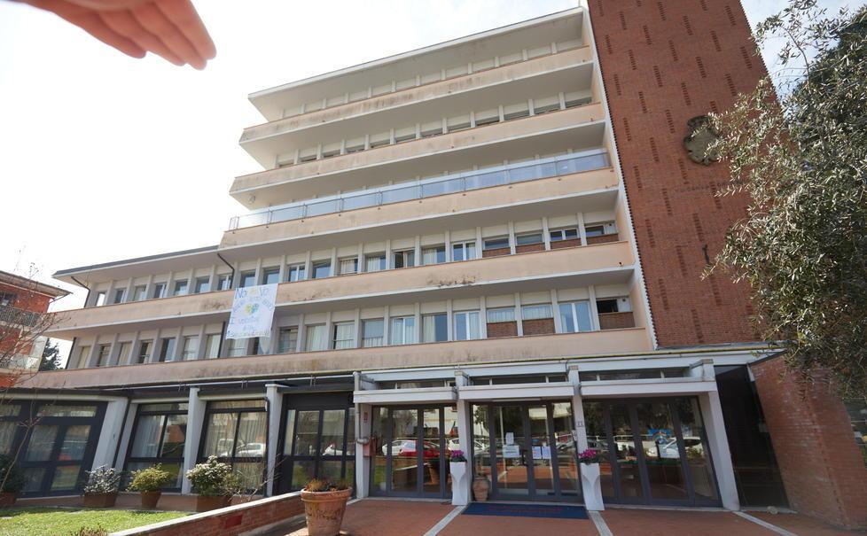 Rsa Chiarugi, un operatore è positivo e per un altro il tampone è da ripetere