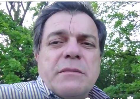 Il video malriuscito del sindaco: "Ero sobrio ma molto stanco" 