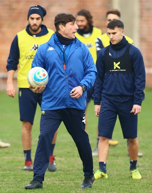 Modena. Mignani: «Sarà dura ripartire, ma spero nei playoff» 