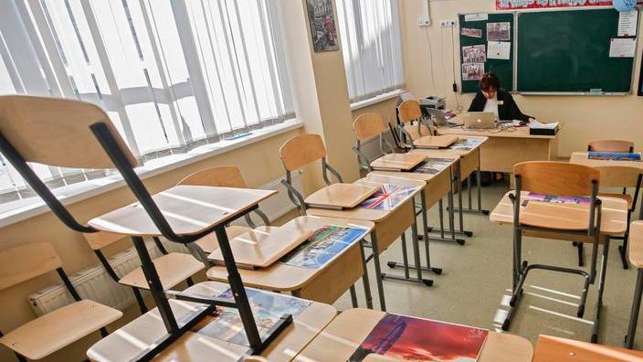 «Serve un bando di concorso per soli titoli nella scuola»