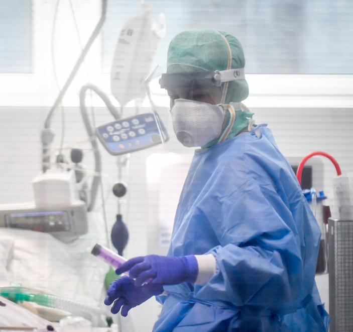 Calano i “casi attivi” in regione Terapia intensiva, -18 pazienti 